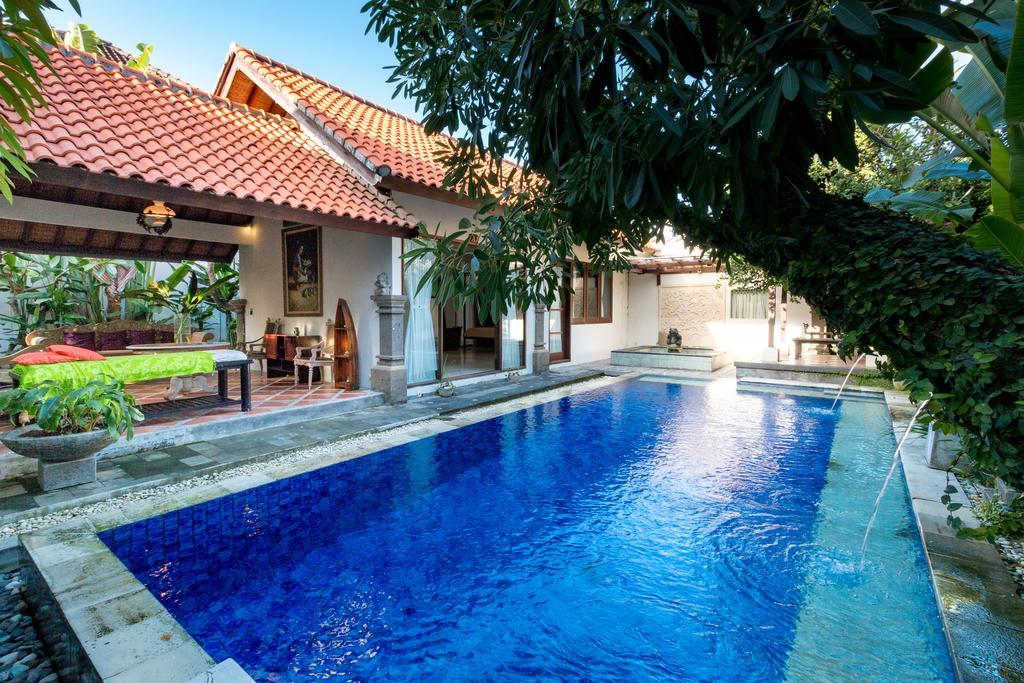 Kelapa Guest House Jimbaran Redpartner Bali Ngoại thất bức ảnh